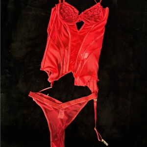 Elegant Red Lace Lingerie Set